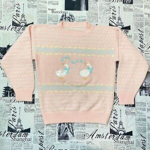 Women's Pink and White goose embroidery baby coquette sweater vintage 80s